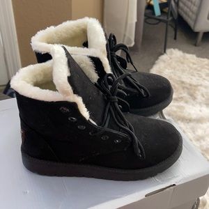 Woman’s sports shoes